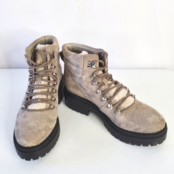 Marc Fisher LTD Suede Lug Sole Hiking Boot Size 8 Nairy Faux Fur Ankle Boot - Picture 5 of 15